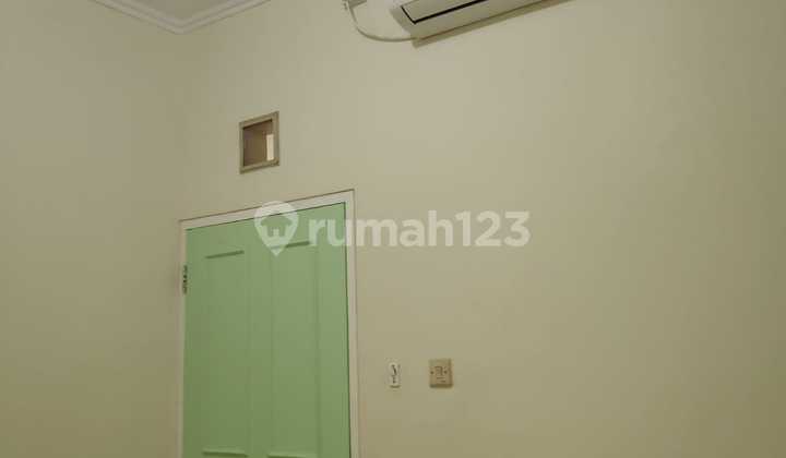 DISEWAKAN RUMAH RAPI SIAP HUNI DI CLUSTER TAMAN SARI HARAPAN INDAH BEKASI 2