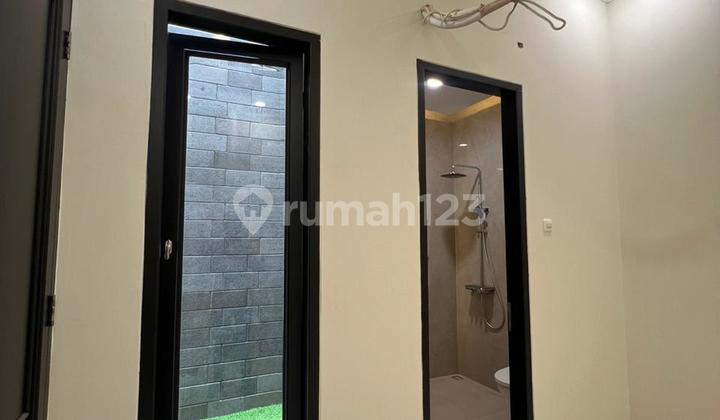 For Sale New Building House Near Al Azhar Rawamangun East Jakarta 2