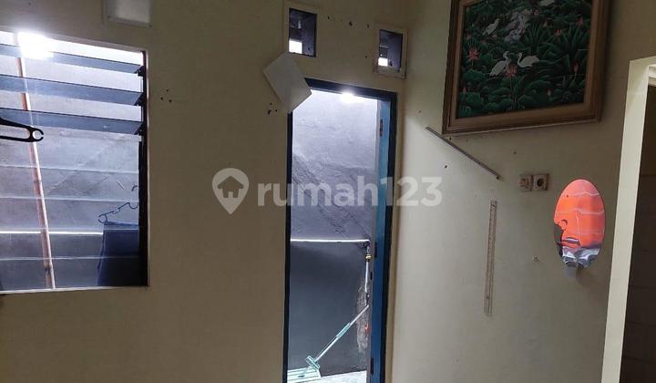 Rent a Neat, Ready-to-Use Shophouse in Kemang Pratama Bekasi 2