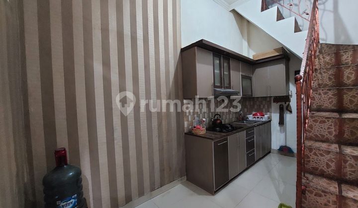 Dijual Rumah Rapi Bebas Banjir di Taman Narogong Indah Bekasi 2