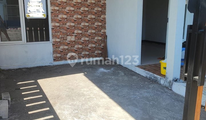 For Sale Alana Hills Driyorejo House Near Miwon Factory Pt. Daesang Ingredients For Sale Alana Hills Driyorejo House Near Miwon Factory Pt. Daesang Ingredients