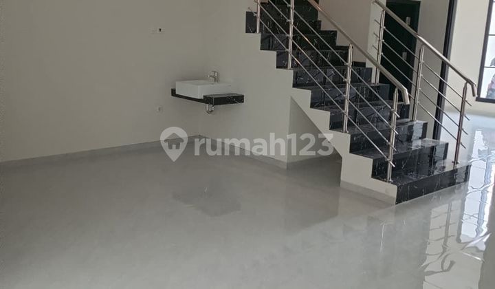 Dijual Rumah Siap Huni Manyar Kertoadi Dekat Galaxy Mall 2