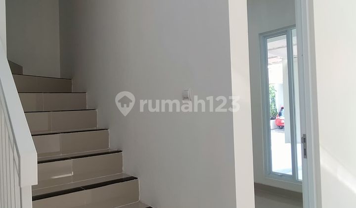 SALE!! RUMAH SIAP HUNI DEKAT UNPAM