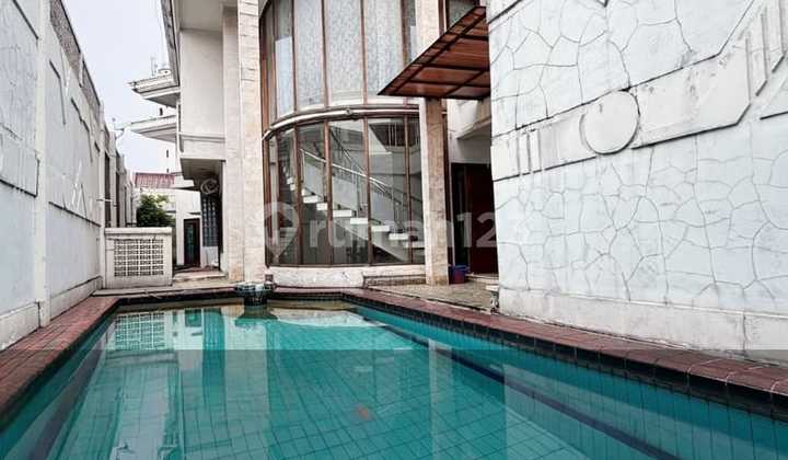 Rumah Mewah Swimming Pool Di Kebayoran Lama Dalam Townhouse Jaksel