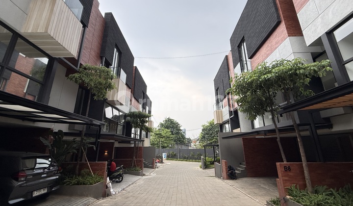 Rumah Mewah Murah di Kebayoran Baru Cipete 4 LT Dalam Cluster 2