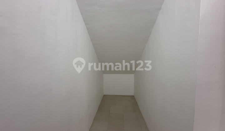 Rumah Mewah 4 Lantai di Kemang Jakarta Selatan, Tanah Luas Nyaman 2