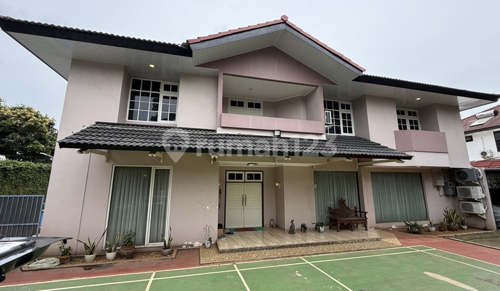 Rumah Mewah Murah di Jual Bu Cocok untuk Tinggal Usaha Kantor Rumah Mewah Murah di Jual Bu Cocok untuk Tinggal Usaha Kantor