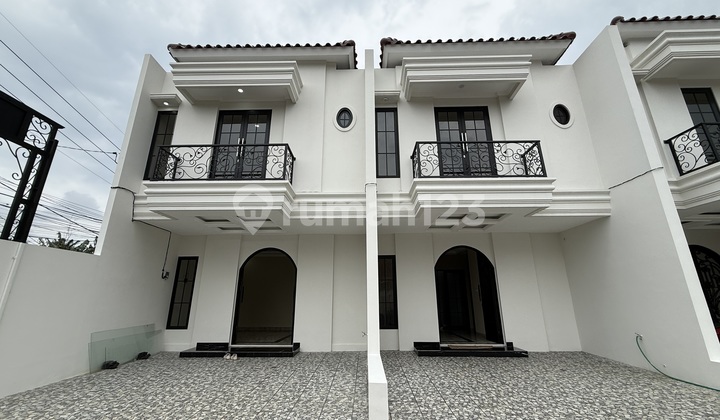 Rumah Berkonsep Modern 2 Lantai Siap Huni di Pancoran Mas Depok Rumah Berkonsep Modern 2 Lantai Siap Huni di Pancoran Mas Depok