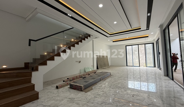 Affordable Luxury House in Cilandak, South Jakarta 3 Floors Near Toll Road MRT
