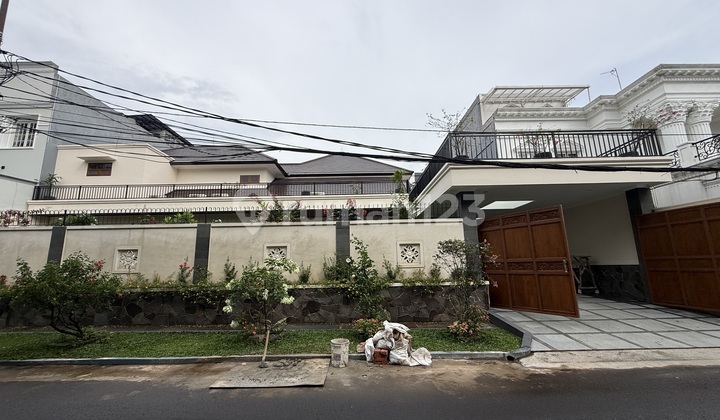 Rumah Termewah 2 Lantai Siap Huni di Lebak Bulus Jakarta Selatan
