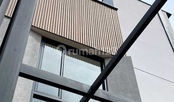 Rumah di Matoa Krukut Deket Cilandak & Universitas Indonesia 1Man 2