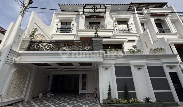 Hunian Mewah di Cilandak, Jakarta Selatan. Full Fasilitas & Lift
