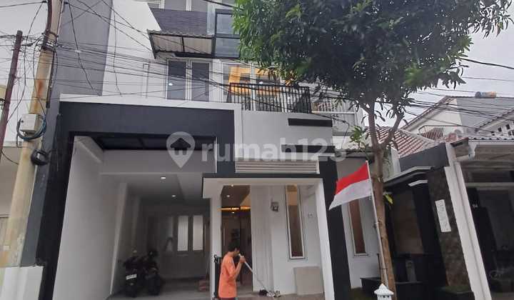 Rumah Siap Huni di Jagakarsa Jakarta Selatan Harga Terjangkau Rumah Siap Huni di Jagakarsa Jakarta Selatan Harga Terjangkau