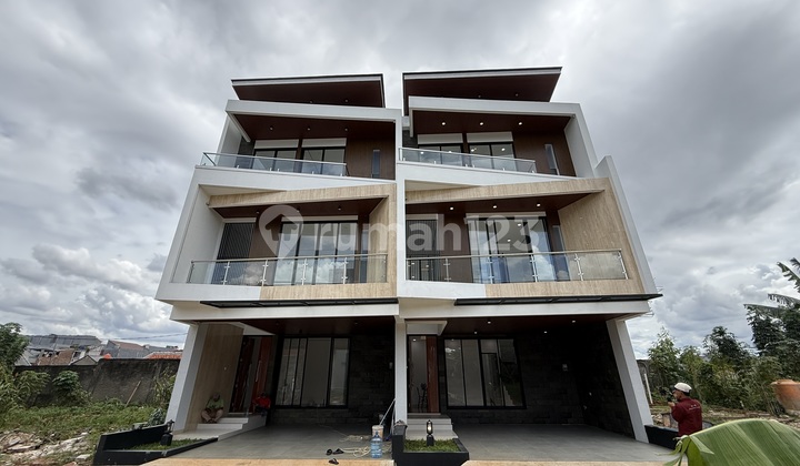 Rumah Siap Huni di Jagakarsa Tanah Luas Akses Strategis Termurah 1