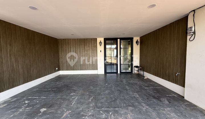 Rumah Baru di Mampang Jakarta Selatan 4 Lantai Private Lift Murah 2