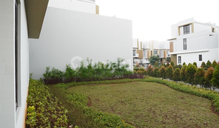 Rumah Baru Siaphuni di BSD Sinarmas Land Hook 3 Lantai Dikawasan 2