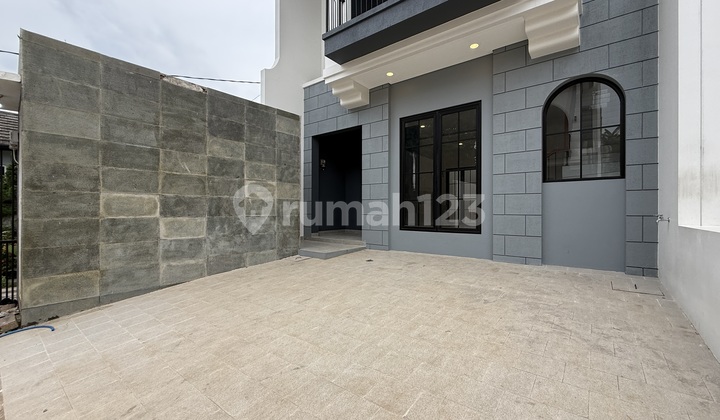 Rumah Siap Huni di Cinere Dekat Tol Brigif Cinere Tanah Luas Murah