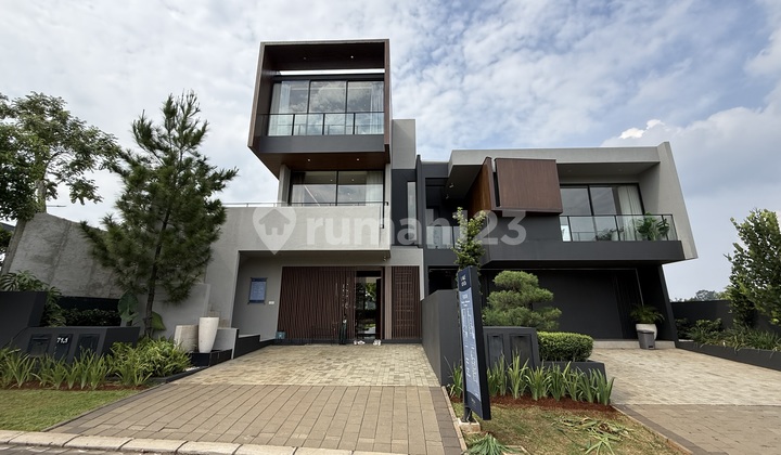 Rumah Siaphuni Di Senopati Boulevard Selatan Jakarta Tudor Shila Rumah Siaphuni Di Senopati Boulevard Selatan Jakarta Tudor Shila