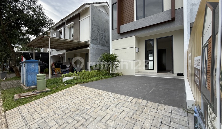 Rumah Mewah 2 Lantai di Serpong Tangerang Selatan dengan Tanah Luas Kawsan Nyaman dan Area Strategis 2