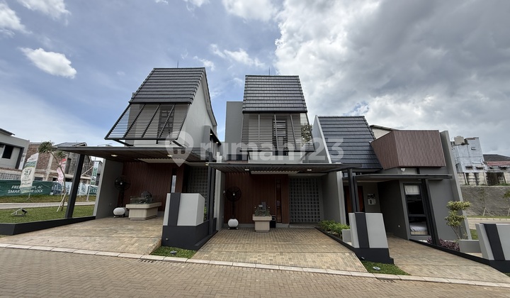 Rumah 2 Lantai Siap Huni Full Fasilitas di Bsd Tangerang Selatan. 2