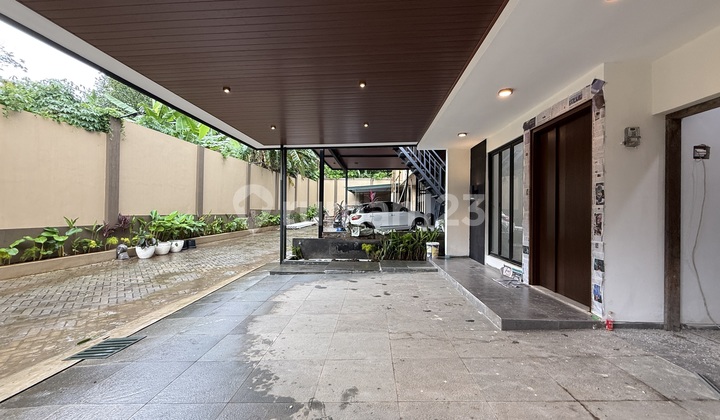Rumah 2 Lantai di Lenteng Agung Jakarta Selatan dengan Tanah Luas 2