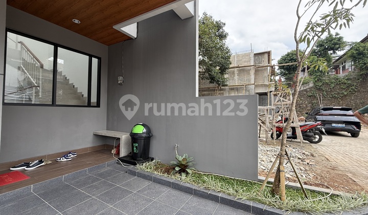 Rumah di Lebak Bulus Bonus Gratis Mobil Listrik, Free Kitchen 2