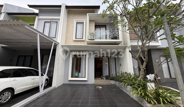 Modern Style 2-Storey House Tapos Depok Near Cimanggis Toll Road