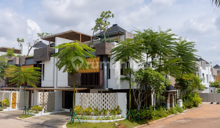 Rumah Baru 3 Lantai Siaphuni Dekatol Karang Tengah Dekat Bandara Rumah Baru 3 Lantai Siaphuni Dekatol Karang Tengah Dekat Bandara