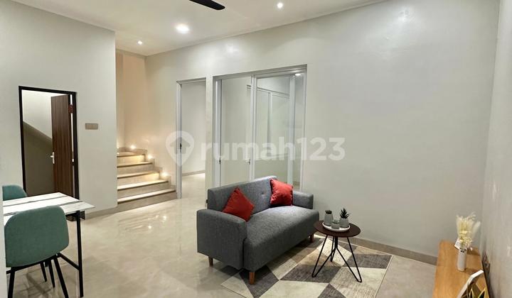 Di Jual Turun Harga Rumah di Cibubur Dekat Tol 1 Man di Kawasan