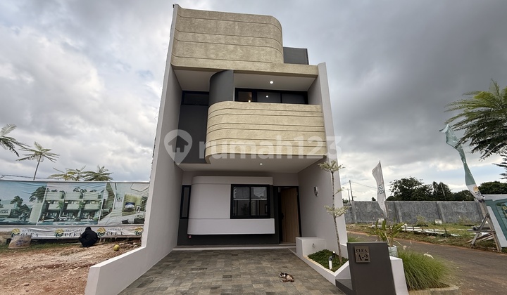 Rumah di Serpong Tangerang Selatan Full Furnitur Dekat Tol KRL Rumah di Serpong Tangerang Selatan Full Furnitur Dekat Tol KRL