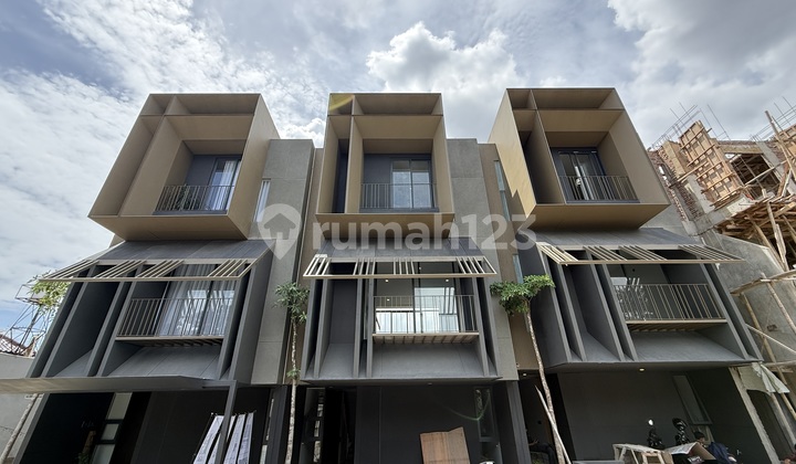 Rumah Modern di Bintaro Desain Elegan Akses Tol & MRT Mudah