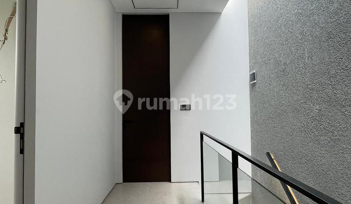 Rumah Strategis di Jakarta Selatan, Dekat Tol Andara, Selangkah ke Jalan Utama 2