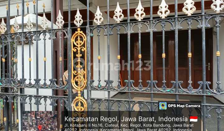 For Sale House in the Center of Bandung City, Regol