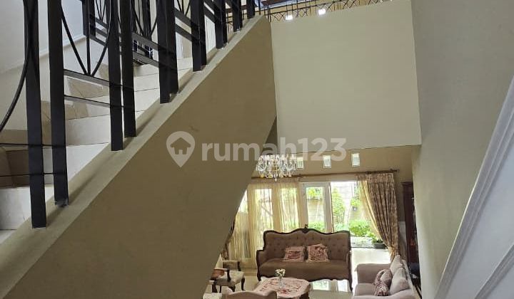 For Sale House in Puspitaloka, Bsd, Tangerang 2