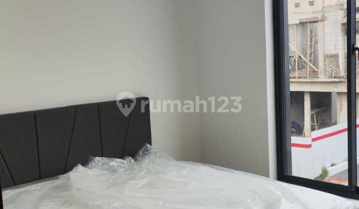 Disewakan Rumah Brand New di Kebayoran Harmoni, Bintaro 2