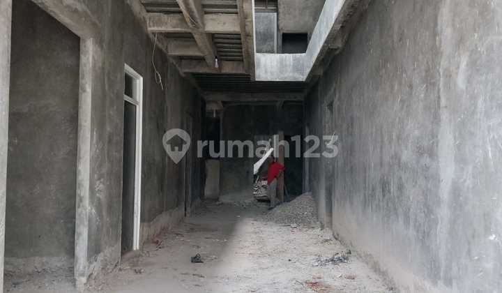 Jual Bu Bangunan Rumah Kost Kamar Mandi Dalam Strategis Dekat dengan Unpam Tangeran Selatan