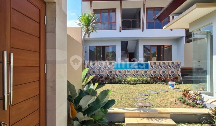 Rumah / Villa 4 Kamar Tidur- Private Pool - Pandawa Garden