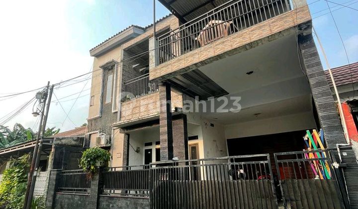 Siap Huni, Rumah, 2 Lantai, SHM, Dekat Tempat Ibadah, Dekat Akses Tol,