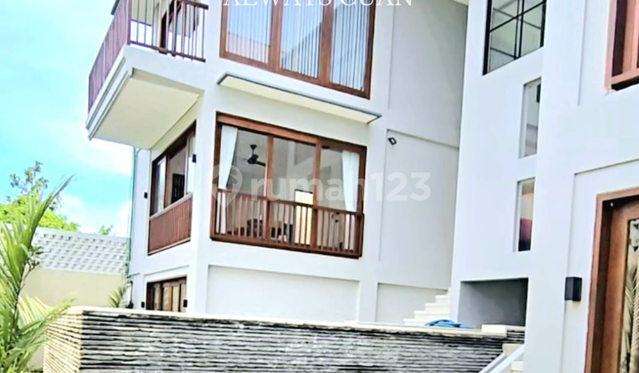 Luxury Villa Location Nusa Dua with 5 Bedrooms For Sale Luxury Villa Location Nusa Dua with 5 Bedrooms For Sale