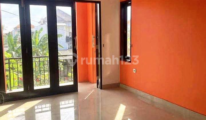 Rumah Minimalis 2 Lantai Area Renon Dijual 2