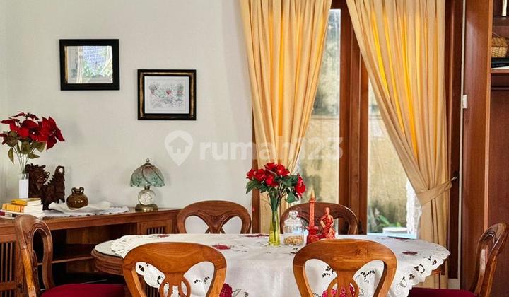 2-Story House for Sale on Jl Semer, Kerobokan 2