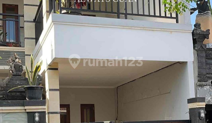 1 Unit Two-Story House Located in Padangsambian Kelod