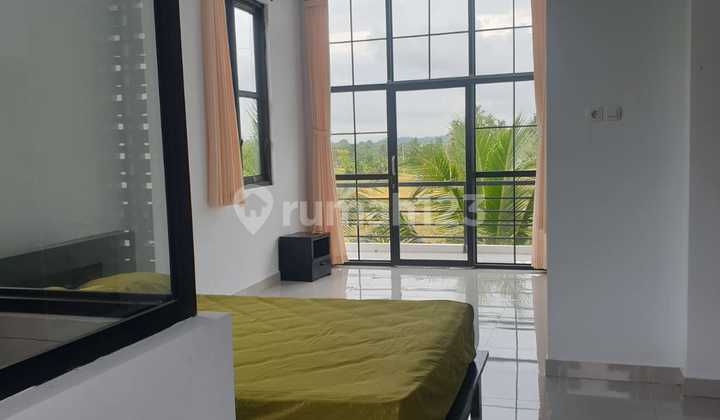 Villa Baru dengan 4 Kamar Tidur Cocok untuk Keluarga