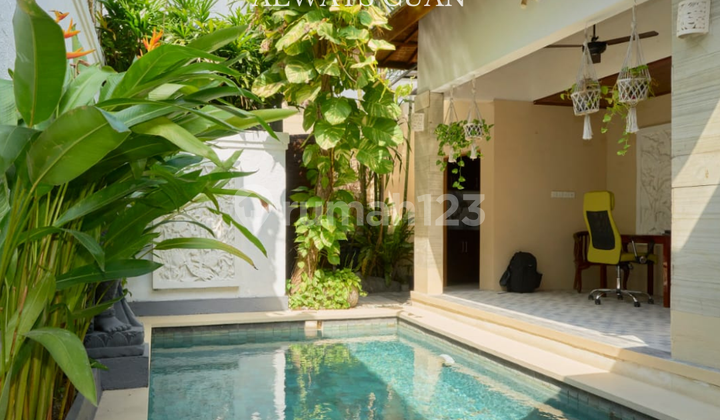 Di Jual 3 Unit Villa Fully Furnished  Kerobokan Bali