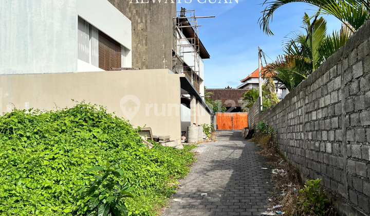 Tanah Luasan kecil 300 meter zona kuning di pererenan