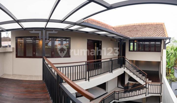 Dijual Rumah 3 Kamar Tidur Furnished - Jl Raya Muding, Kerobokan 2