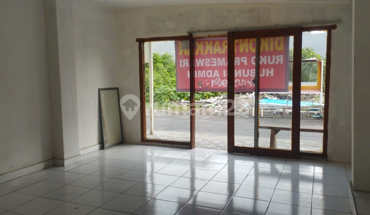 Strategic Shop in Pemogan, South Denpasar, Crowded with Residents, Suitable for Business Strategic Shop in Pemogan, South Denpasar, Crowded with Residents, Suitable for Business