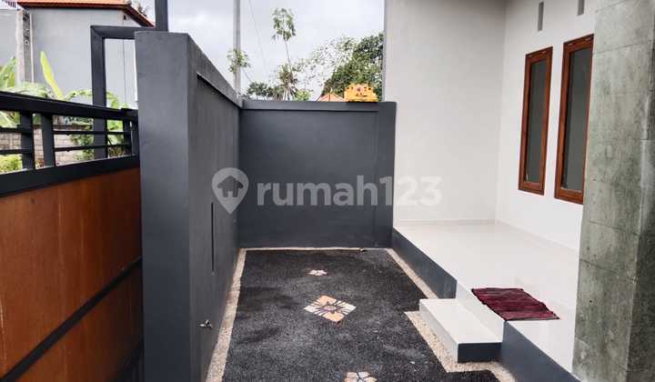 New 1-Story House - Abian Base, Near Kapal Regional Hospital