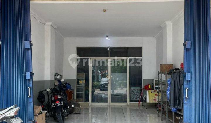 Rukan Strategis Hadap Jalan Raya Utama Mutiara Taman Palem, Parkir Luas & bebas banjir.