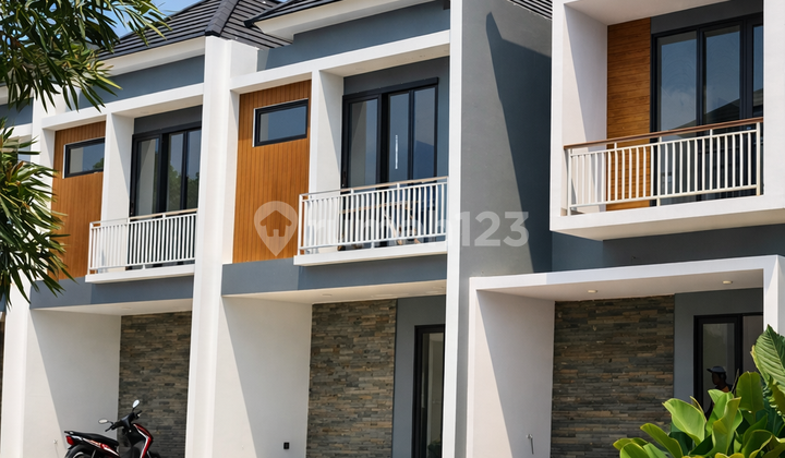 Pamles Housing with 3BR and 2 Bathrooms, Location Near Pamulang Plaza Pamles Housing with 3BR and 2 Bathrooms, Location Near Pamulang Plaza